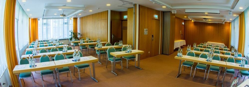 Konferenzräume Bodensee, Schwaben u. Altdorf (Bild: Jörg Sträßle) Konferenzräume Bodensee, Schwaben u. Altdorf (Bild: Jörg Sträßle)